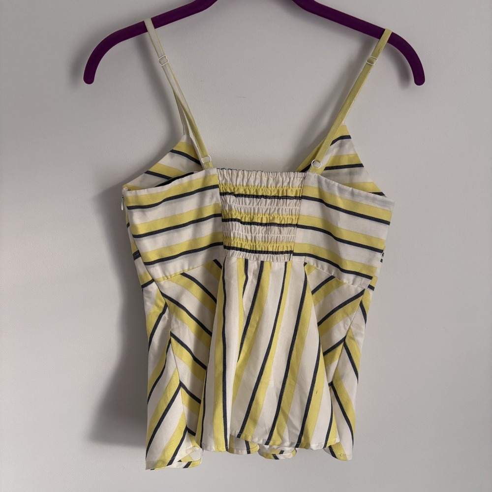 cupcakes and cashmere Women's Kerria Babydoll Top Size XS Yellow Stripe Coastal - Picture 2 of 10
